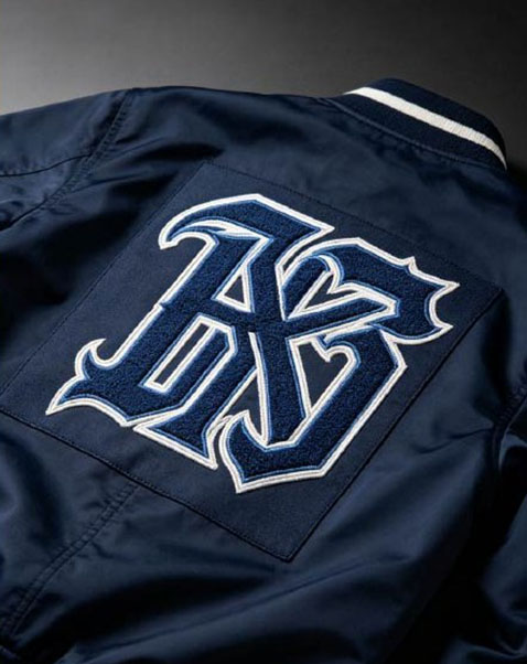 Jacket back digitizing